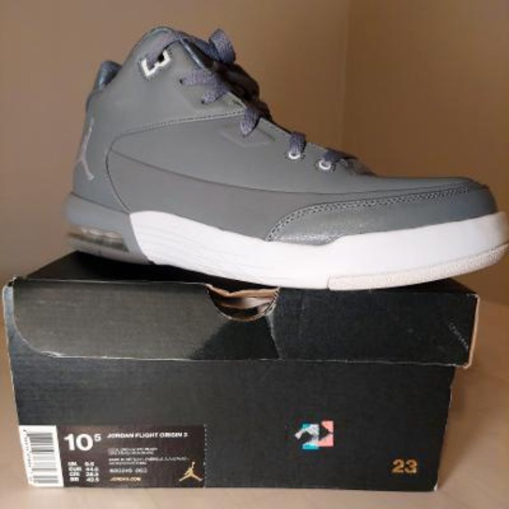 Like New - Men's Gray Jordan Flight Origin 3 Shoes